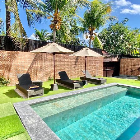 Villa Julia | Heart Of Seminyak | 350M Beach Kültér fotó